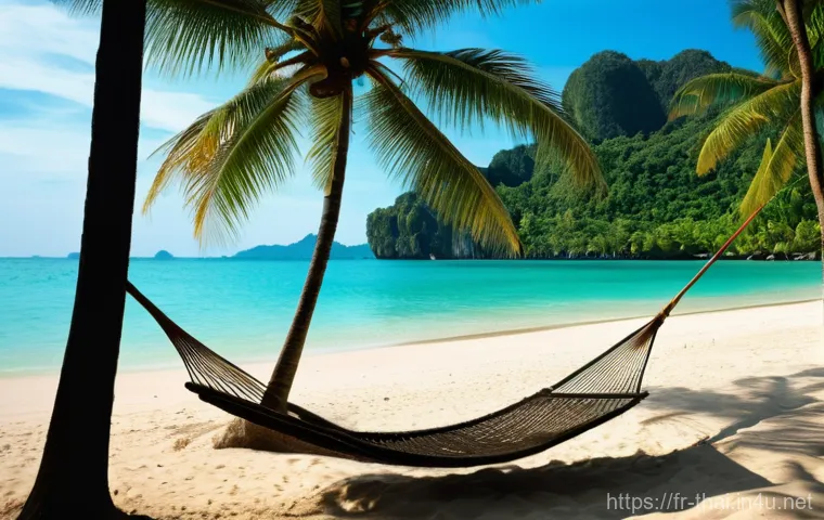 태국 섬 여행지 비교 - **Prompt:** A serene wide shot of a pristine, long sandy beach on a tranquil Thai island. Lush cocon...
